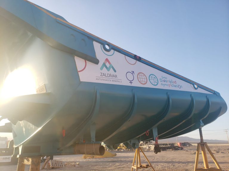 Área Mina tendrá tolva pintada con colores y logos de Diversidad e Inclusión