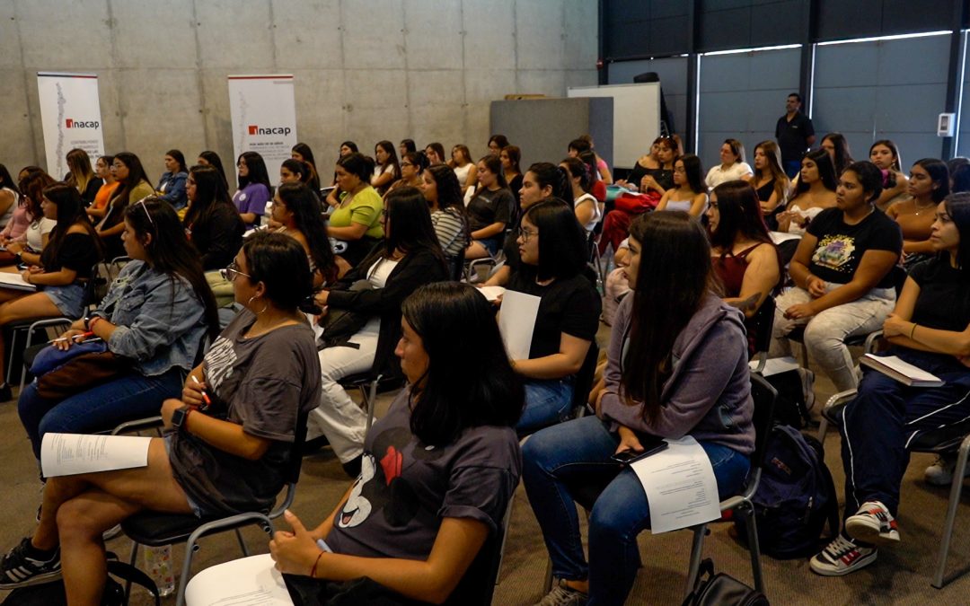 Con charlas a estudiantes promovieron el rol de la mujer en minería 