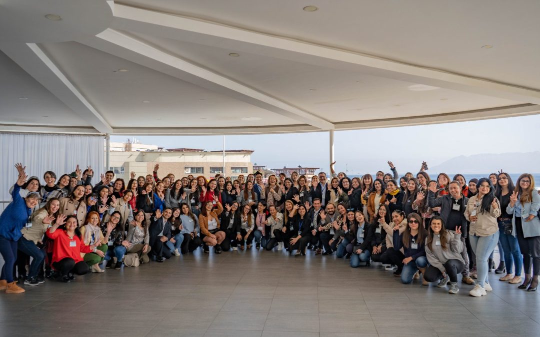 Un centenar de mujeres de empresas colaboradoras tuvieron encuentro sobre entornos inclusivos