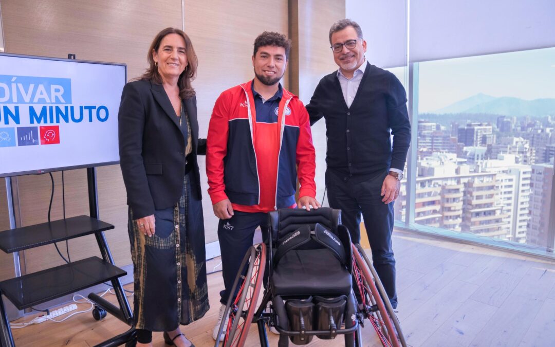 ¡Impulso al deporte! Minera Zaldívar entregó equipamiento a tenista paralímpico