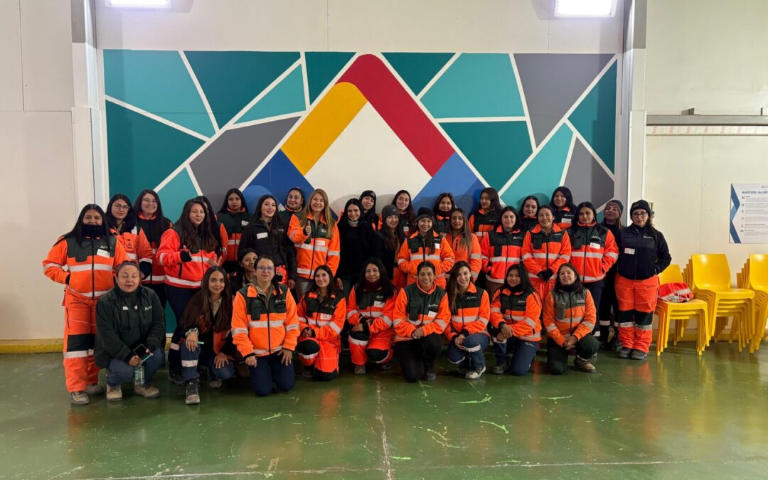 ‘Afianzando lazos’: mujeres de Operaciones se reúnen para fortalecer vínculos