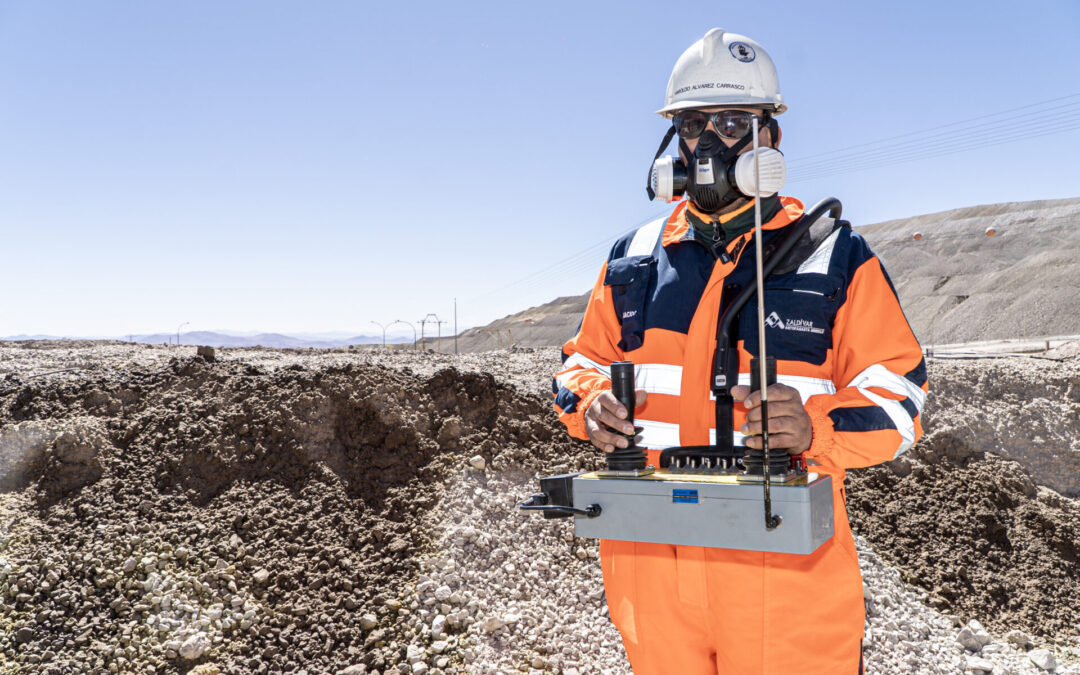 Conducción telecomandada de bulldozer marca un nuevo hito en el Área Seca