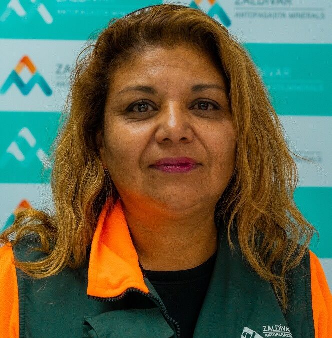 Profesional de Zaldívar inicia candidatura a presidencia de Women In Mining Chile