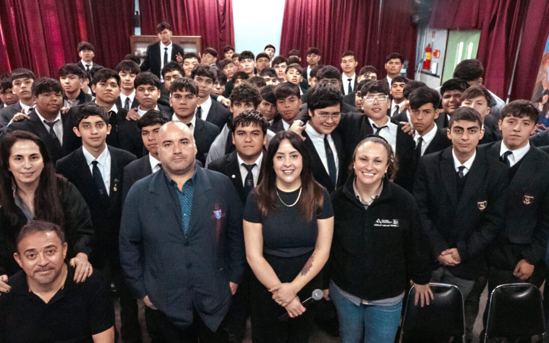 Supervisores compartieron su experiencia con estudiantes