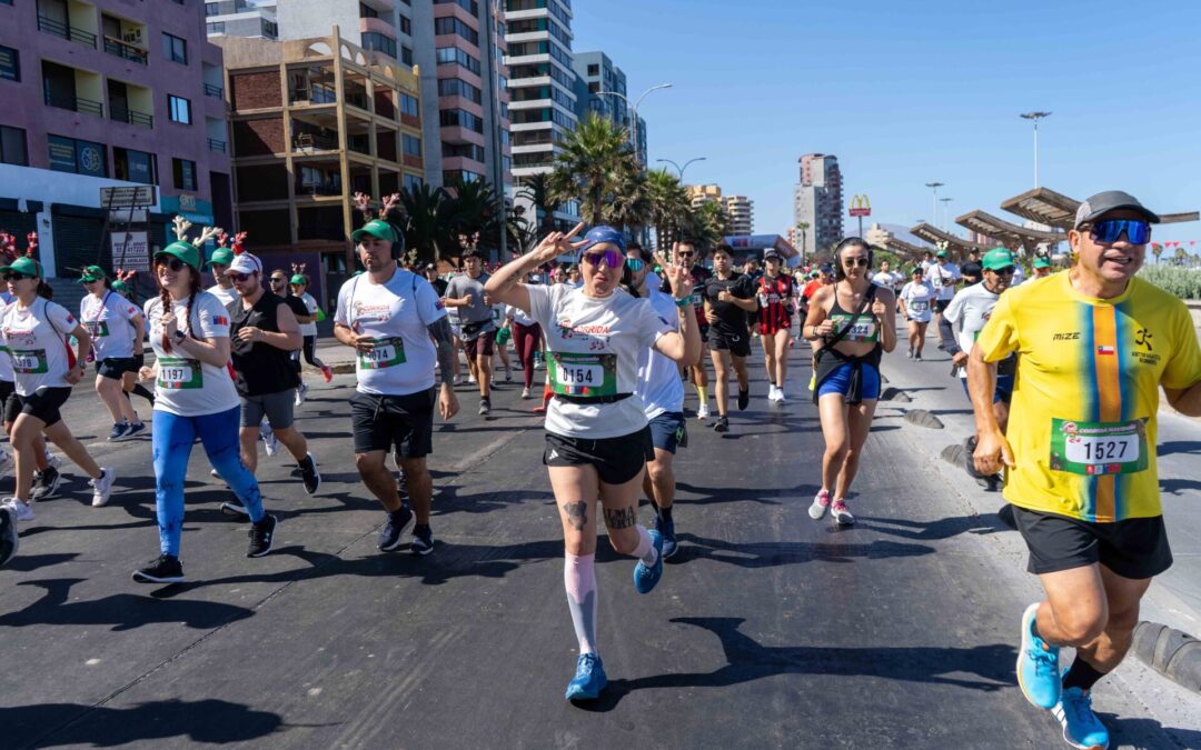 Corrida Navideña unió a más de dos mil personas en torno al deporte y la vida sana