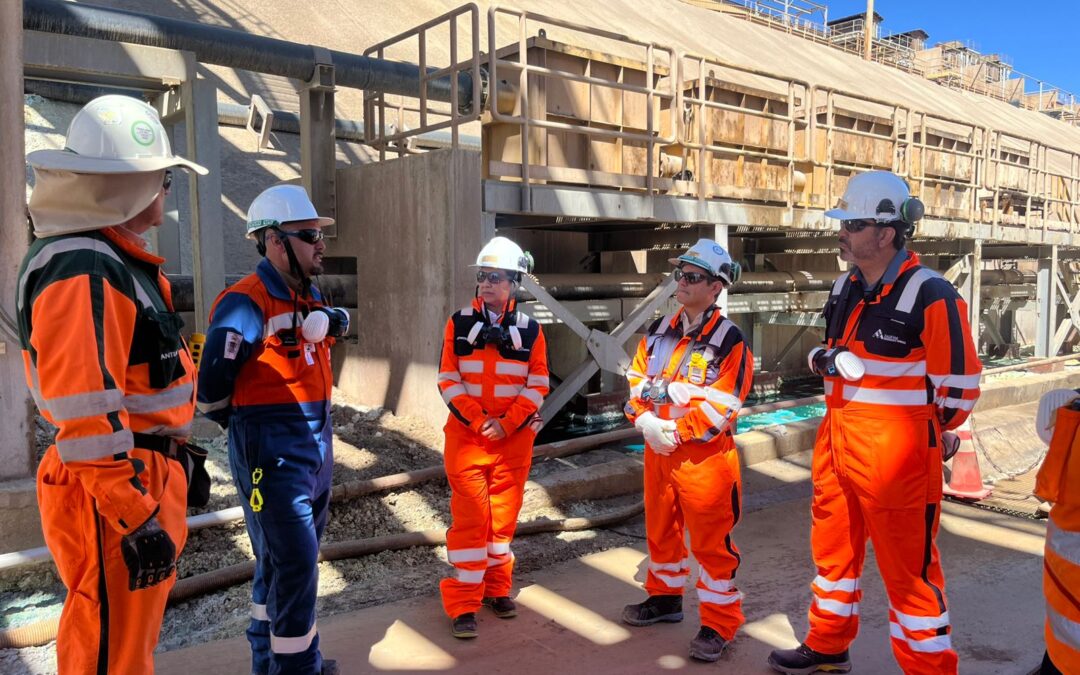 Grupo Minero realiza primer liderazgo en terreno junto a equipos de la Compañía