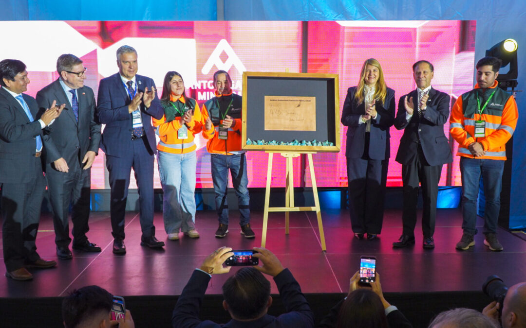 Zaldívar anuncia solución hídrica y proyecta operaciones hasta el 2051