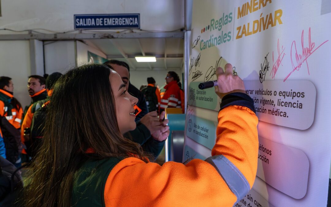 Zaldívar refuerza Reglas Cardinales para la seguridad en terreno
